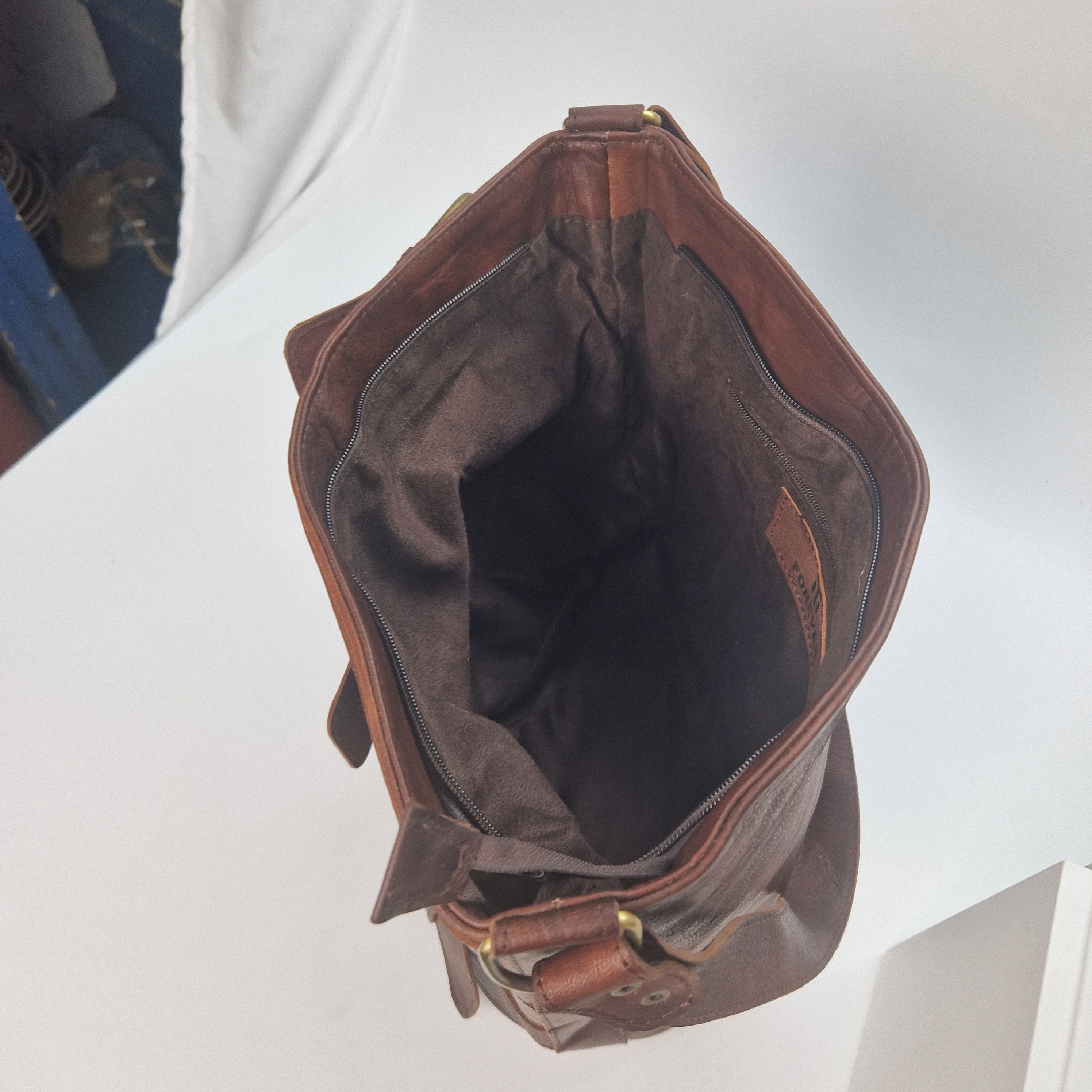 Leather Handbag of Buckle